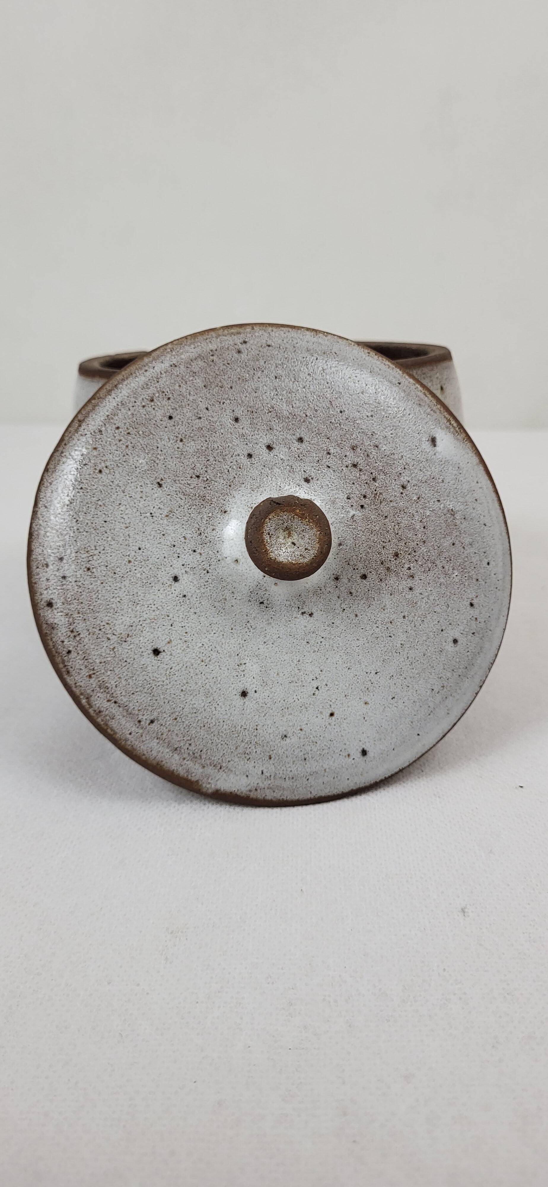 Ratilly / Pierlot stoneware honey pot