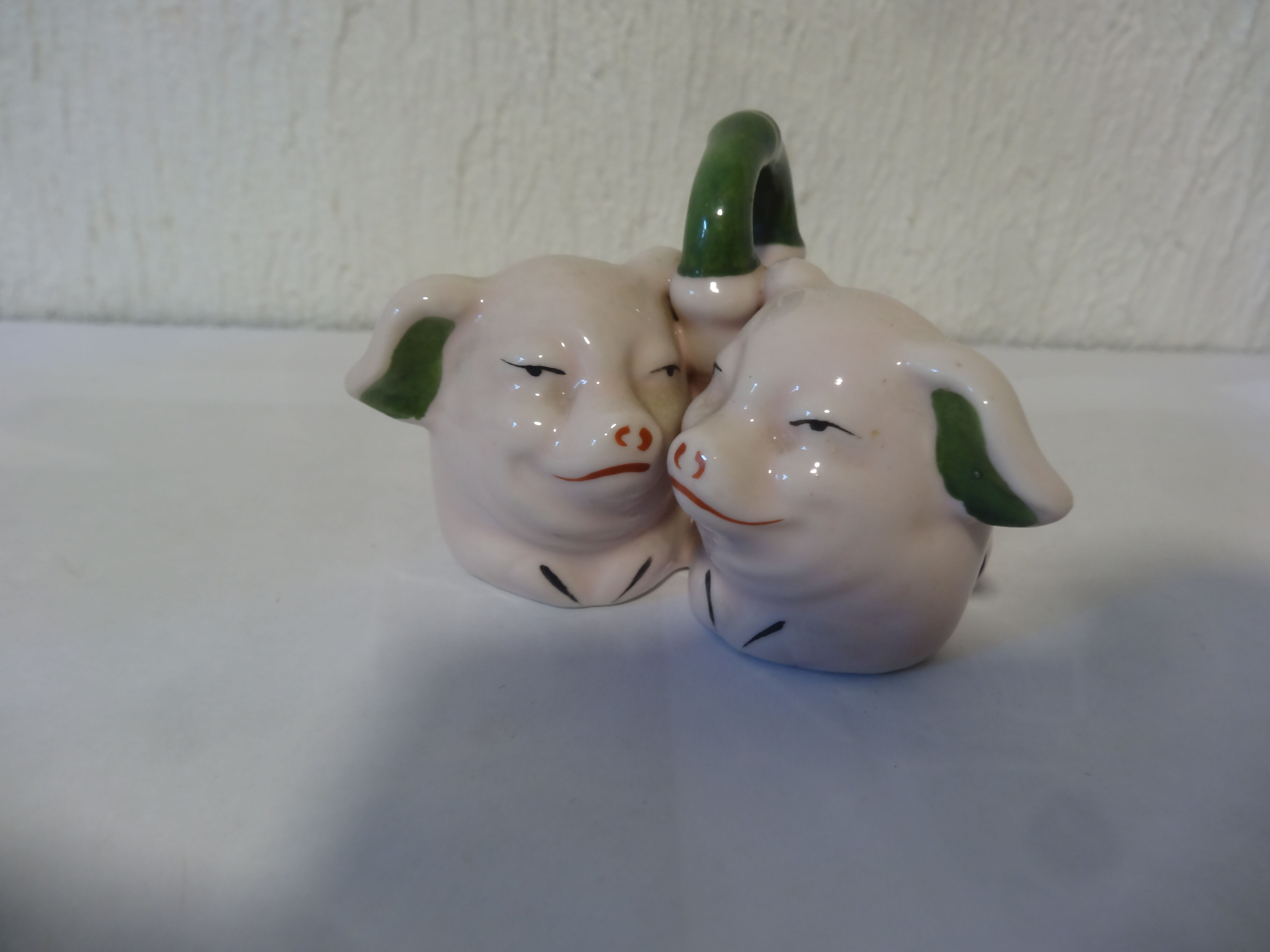 Saliere porcelaine cochons
