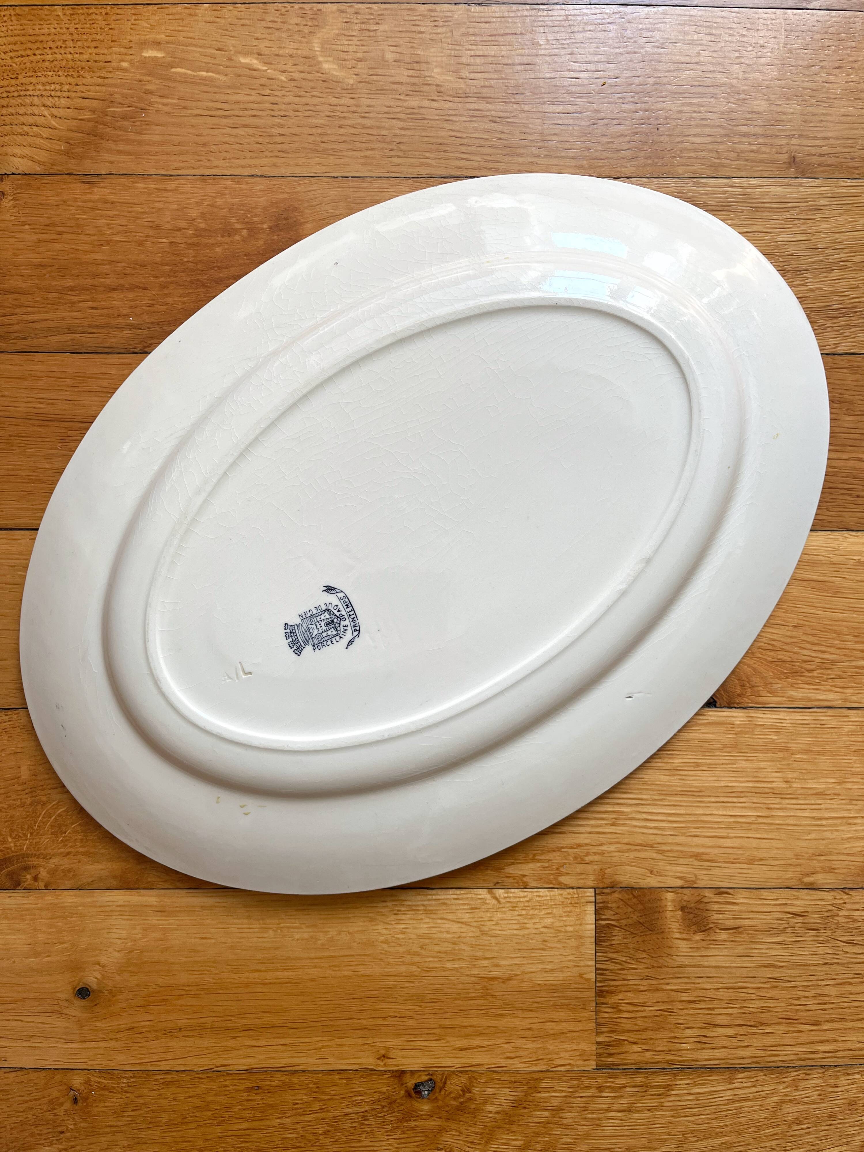 Oval iron earth dish "Spring" Opaque from Gien