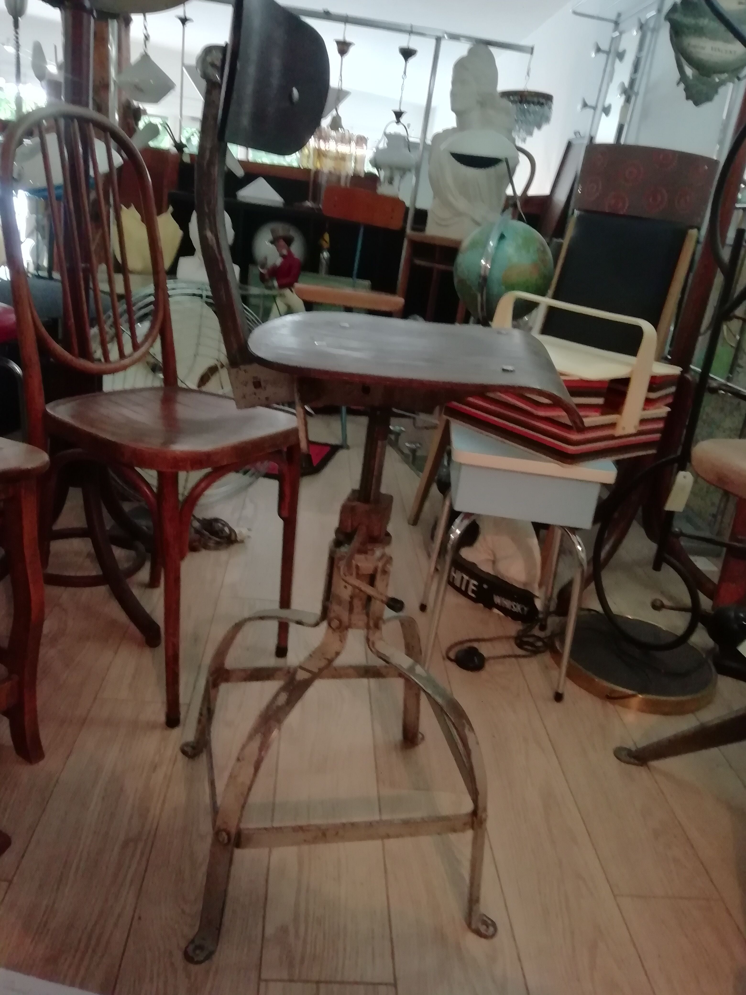 Workshop chair "bienaise"