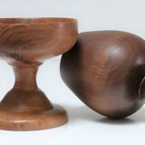 Cinq verres à pied en bois tourné vintage