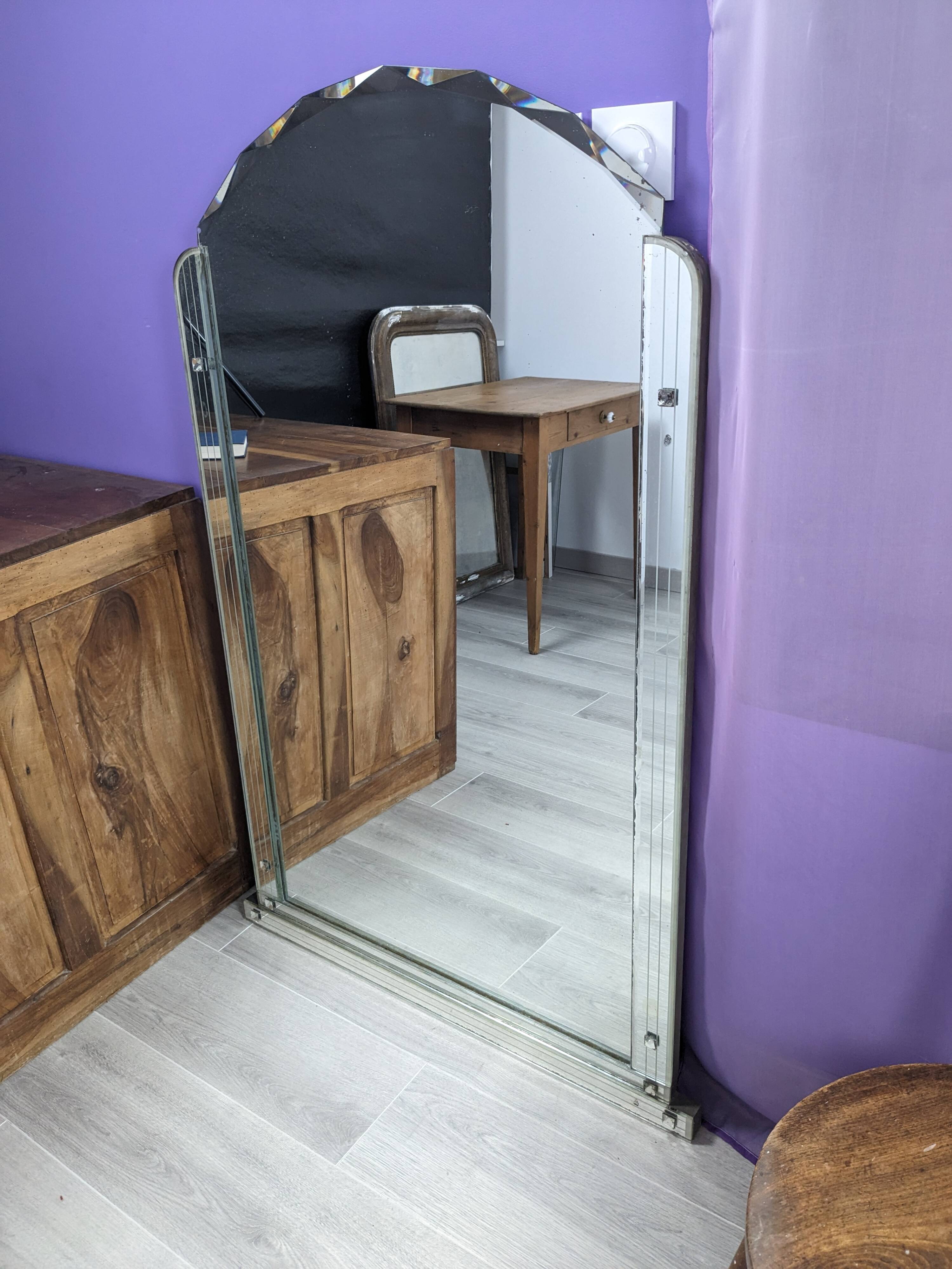 Beveled art deco mirror 127 x 83 cm