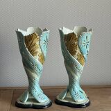 Paire de vases barbotine anciens