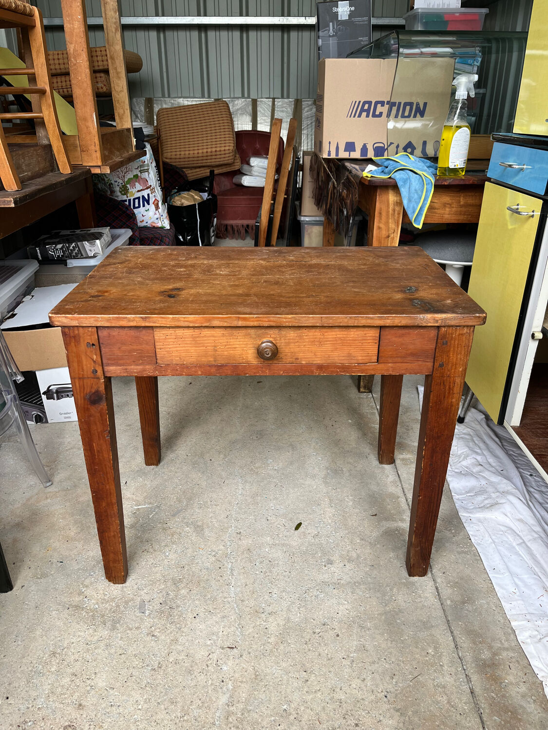 Occasional table / children's desk