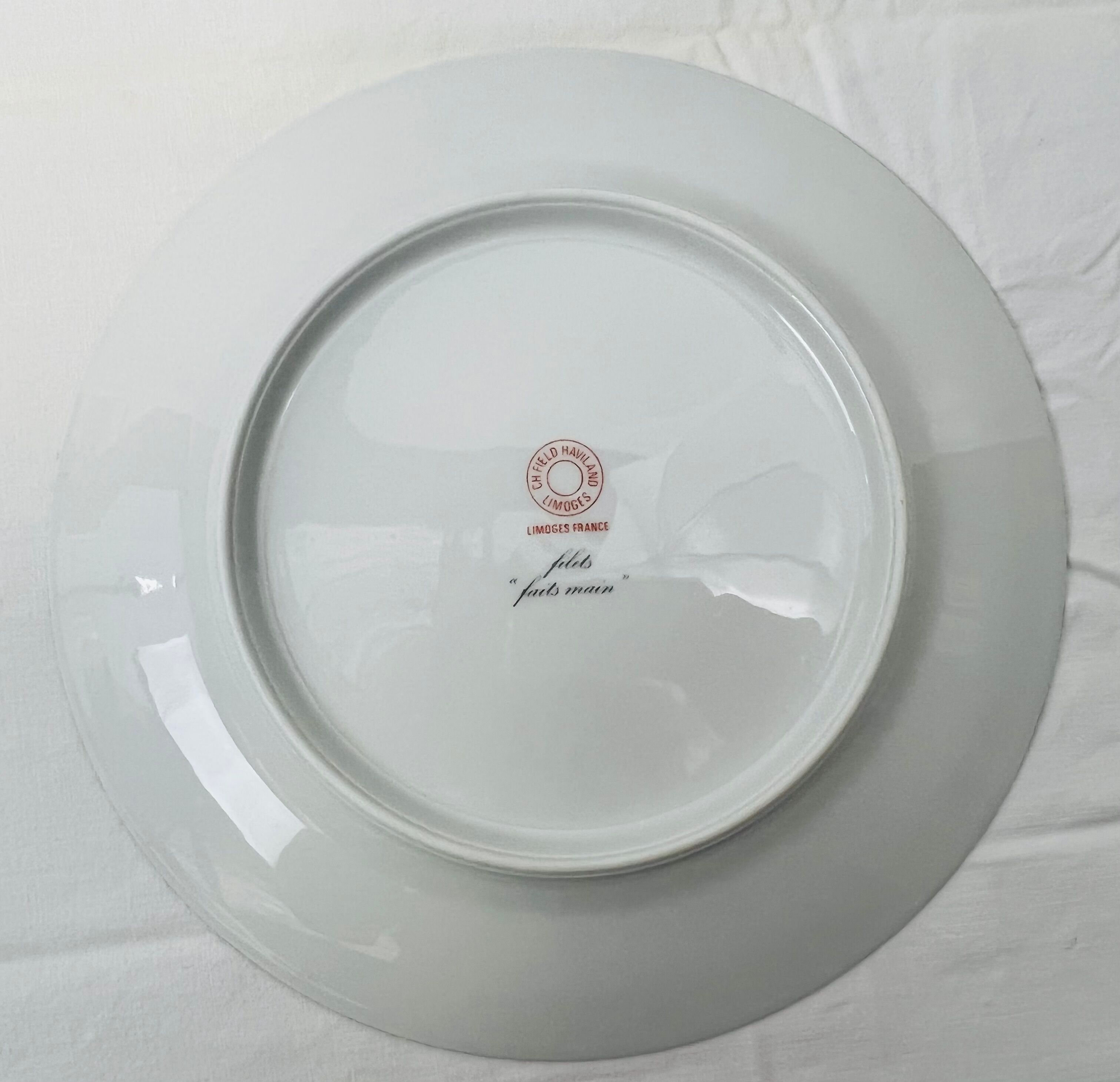 6 flat plates Limoges Haviland white and blue