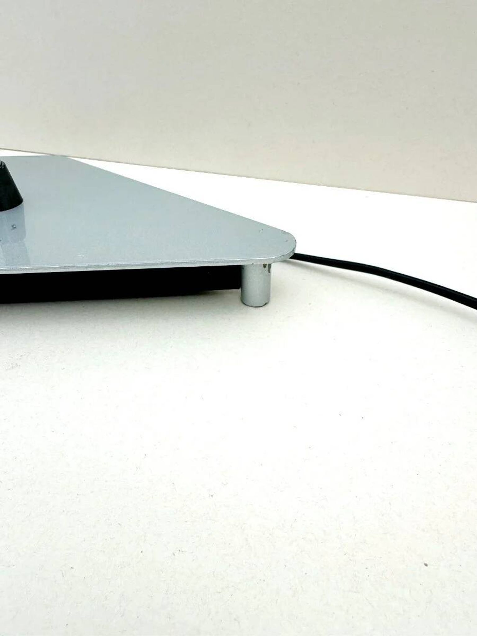"Plume" lamp by Frans Schrofer for Scopelight Holland in metal, 1980.