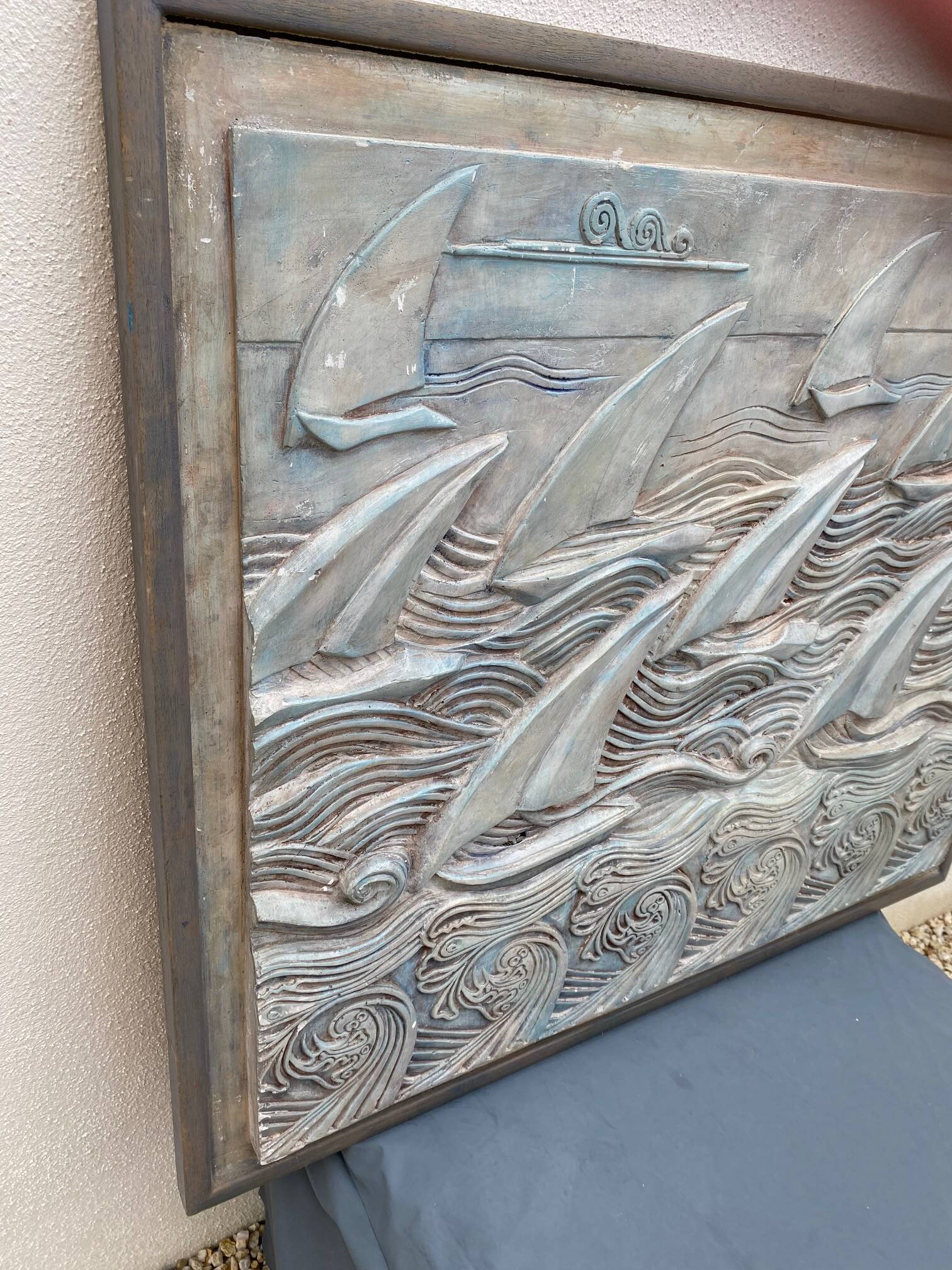 Tableau regate de bateaux en platre en relief decor de club house