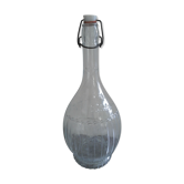 Bouteille à vin ancienne