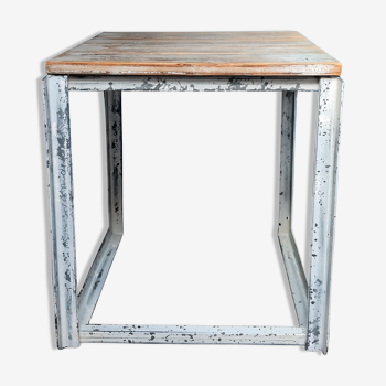 Table de chevet industrielle bois et métal