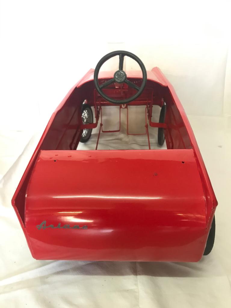 Pedal car