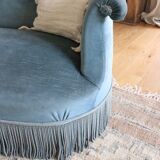 Velvet bench