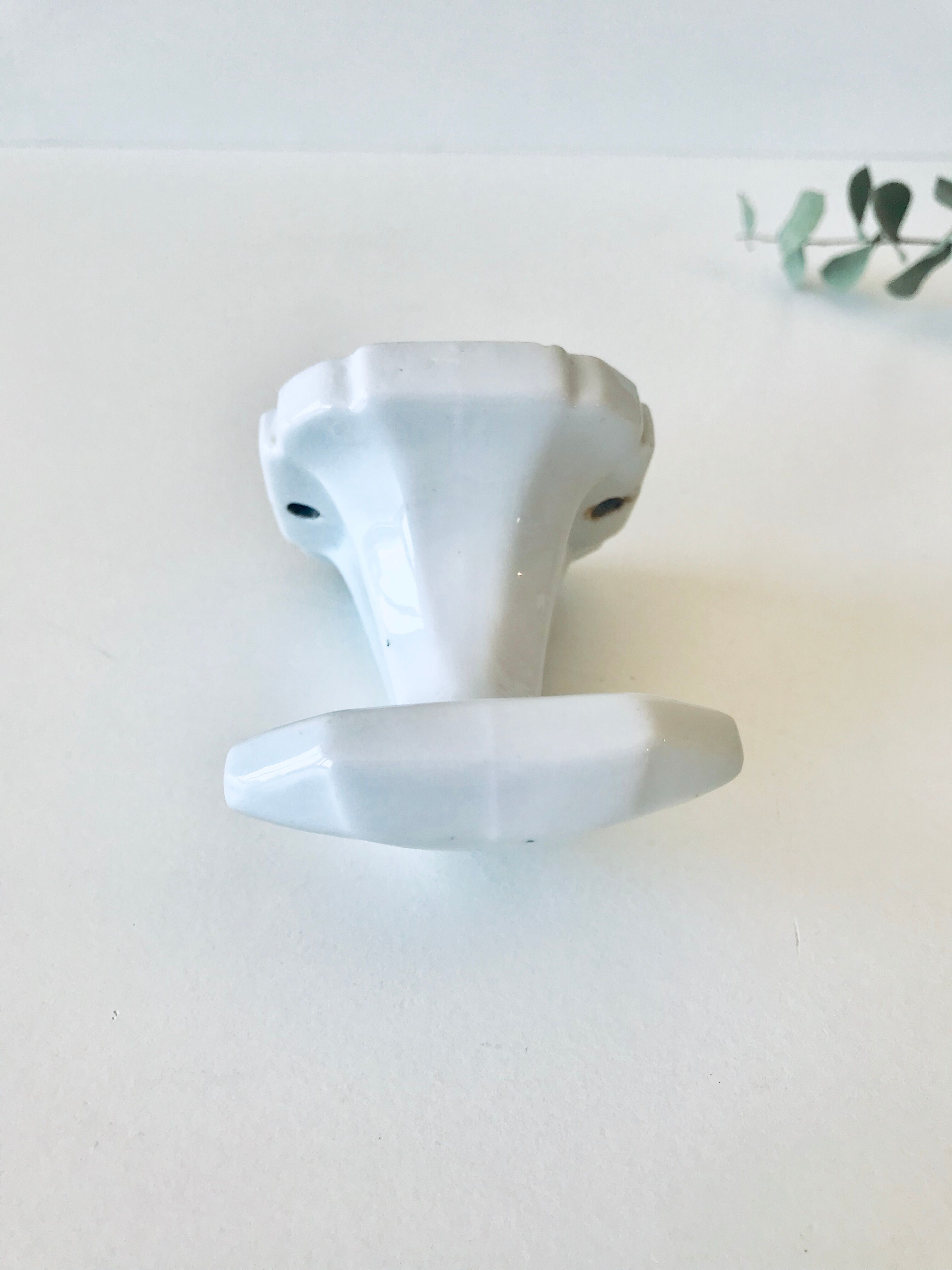 Antique porcelain pattery