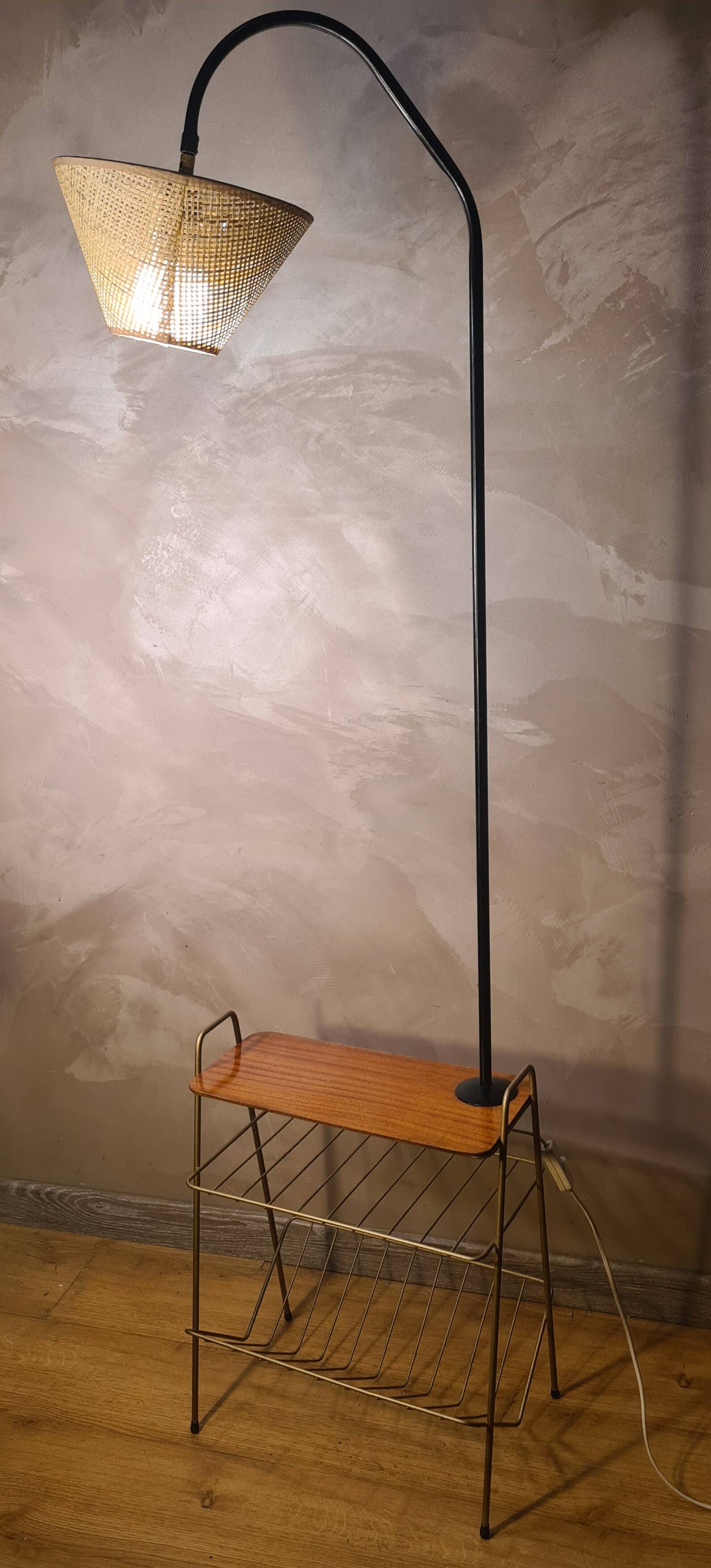 1950s to 60s tablet reader, very good condition for its age, dimensions H163 x L42 x D30.