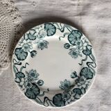 Assiette à dessert ancienne terre de fer Salins modèle Nénuphar