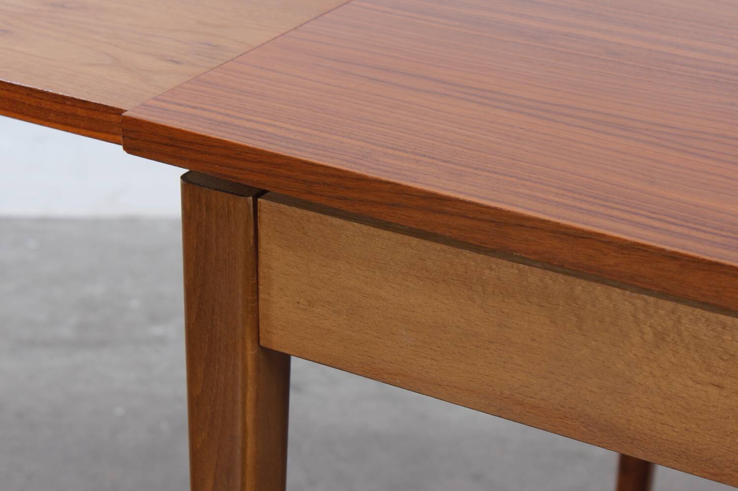 Vintage Nussbaum Tisch Mid Century Design Retro 60s 70s