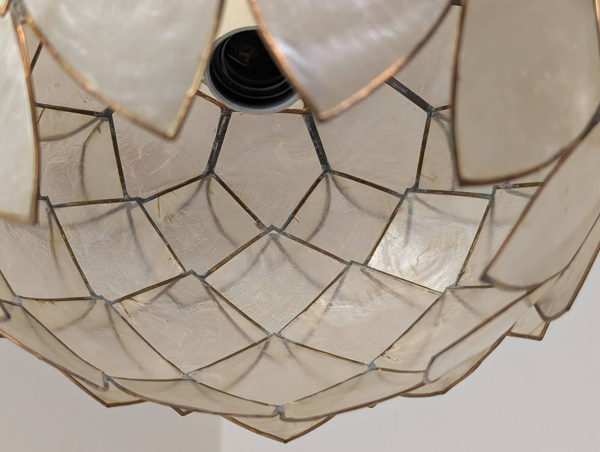 Pair of Lotus mother-of-pearl pendant lights