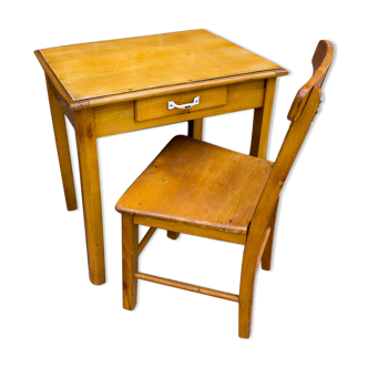Old children's table and chair