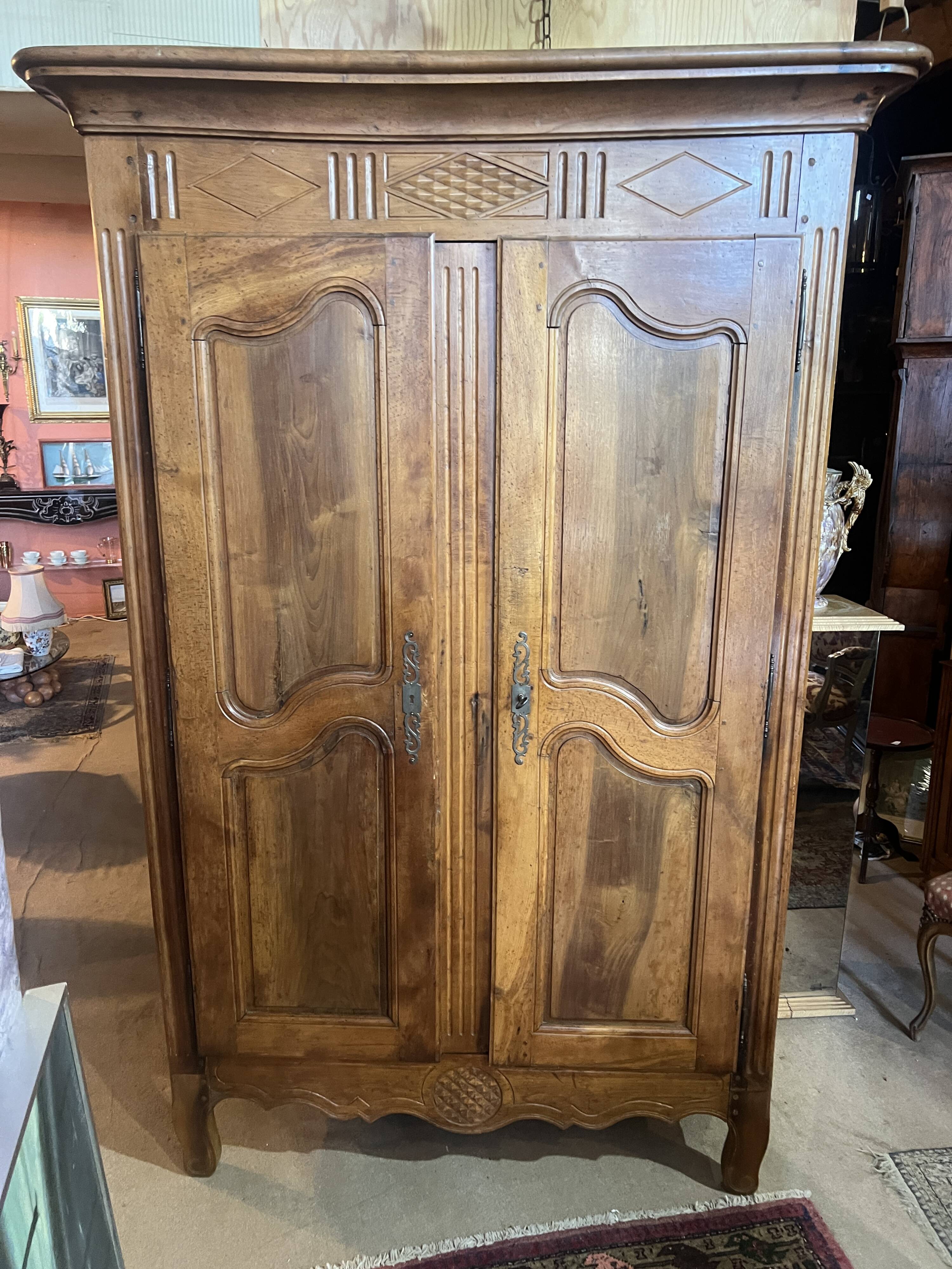 Transition style 2-door wardrobe in natural wood, 19th century