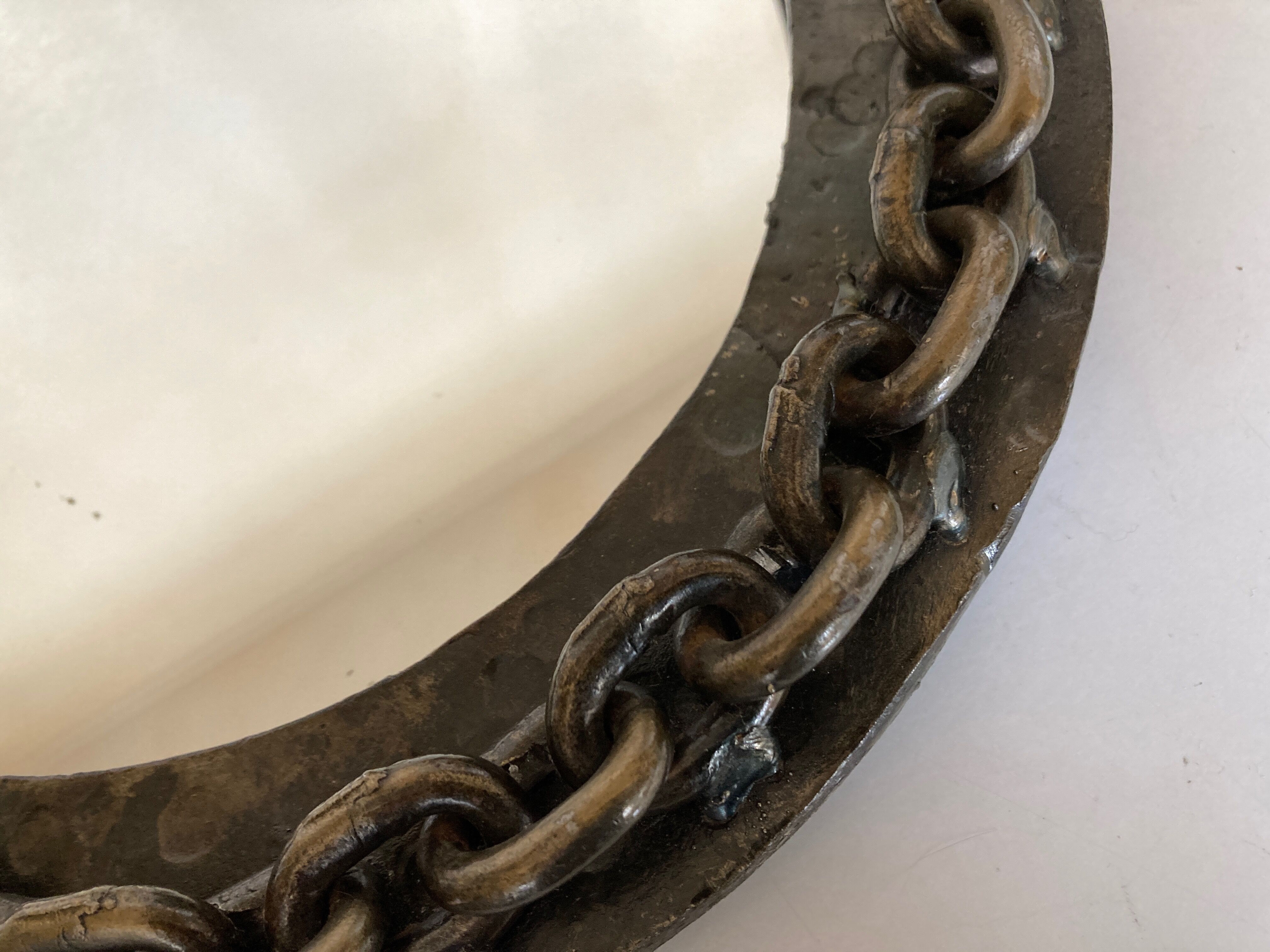 Mirror brutalist chain in beaten iron 1960 H55cm