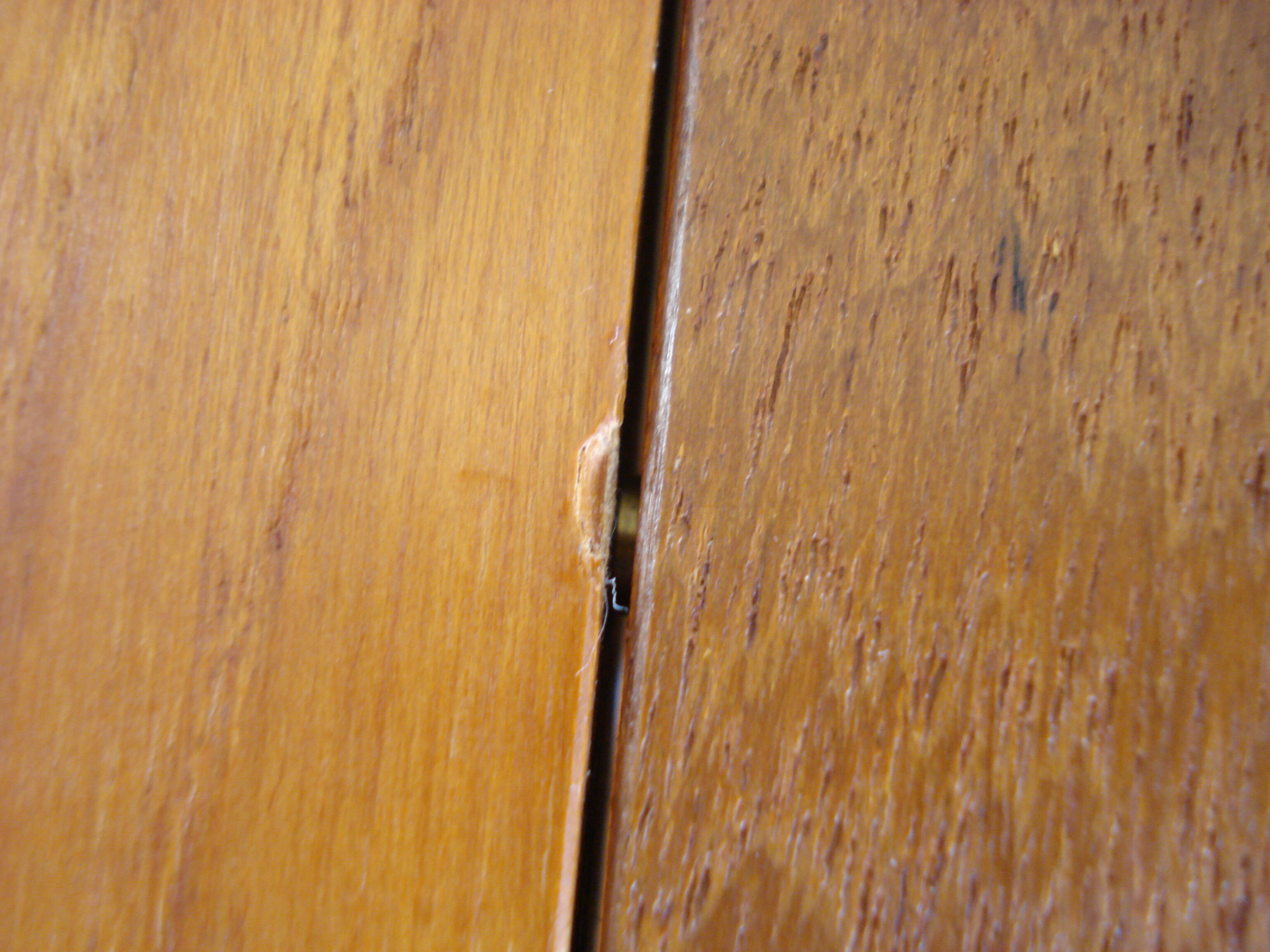 Table à manger massive en teck par Dyrlund, années 1970