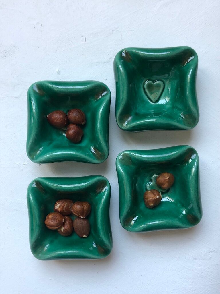 Set of 4 ceramics cups