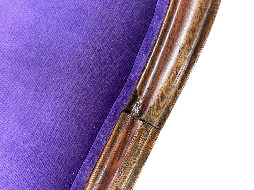 Fauteuil/canapé trois places baroque vintage violet-pourpre