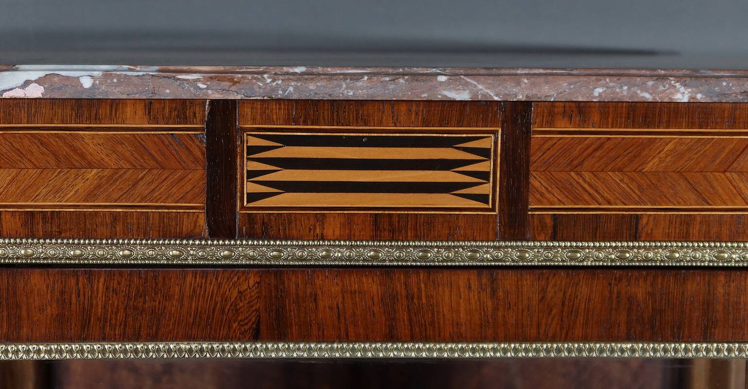 Small Showcase in Marquetry on all sides, Louis XVI style – 1920