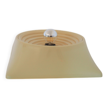 Stilnovo wall lamp for Studio Nizzoli and Associates
