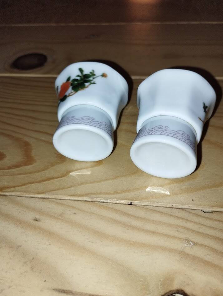 Pair of antique glass egg cups – Floral & insect decoration – Po