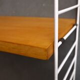 Étagère murale par Nisse Strinning pour String AB. Années 1950