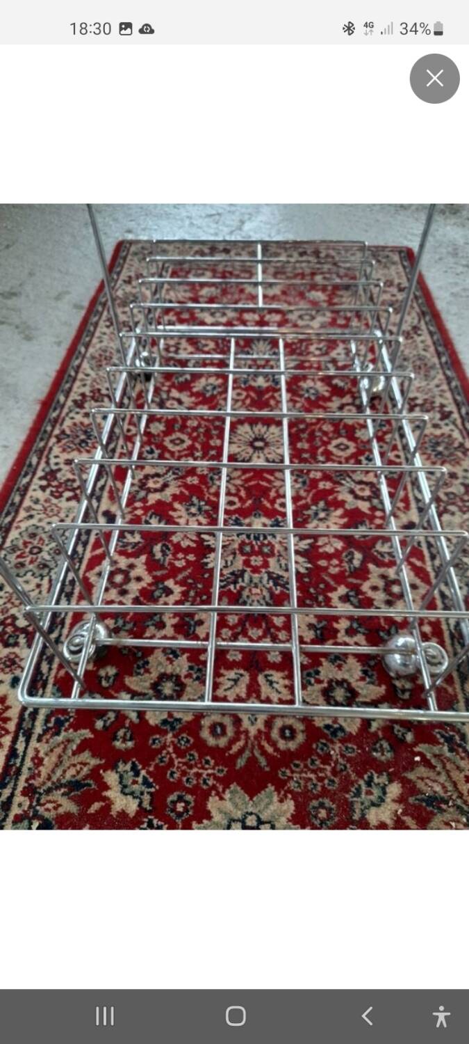 Vinyl serving trolley