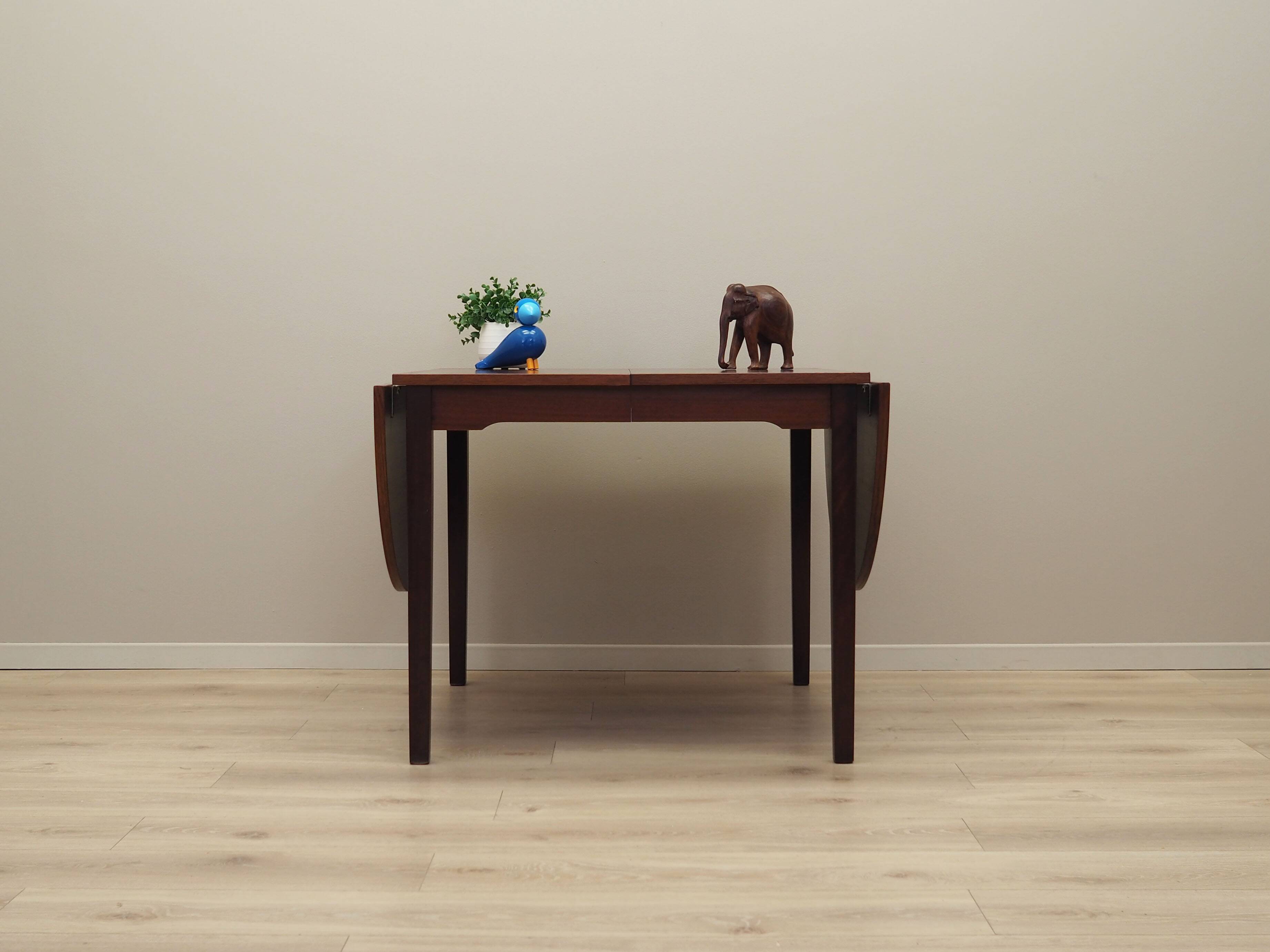 Mahogany table, Danish design, 1970s, production: Denmark