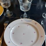 Mismatched vintage dinner plates