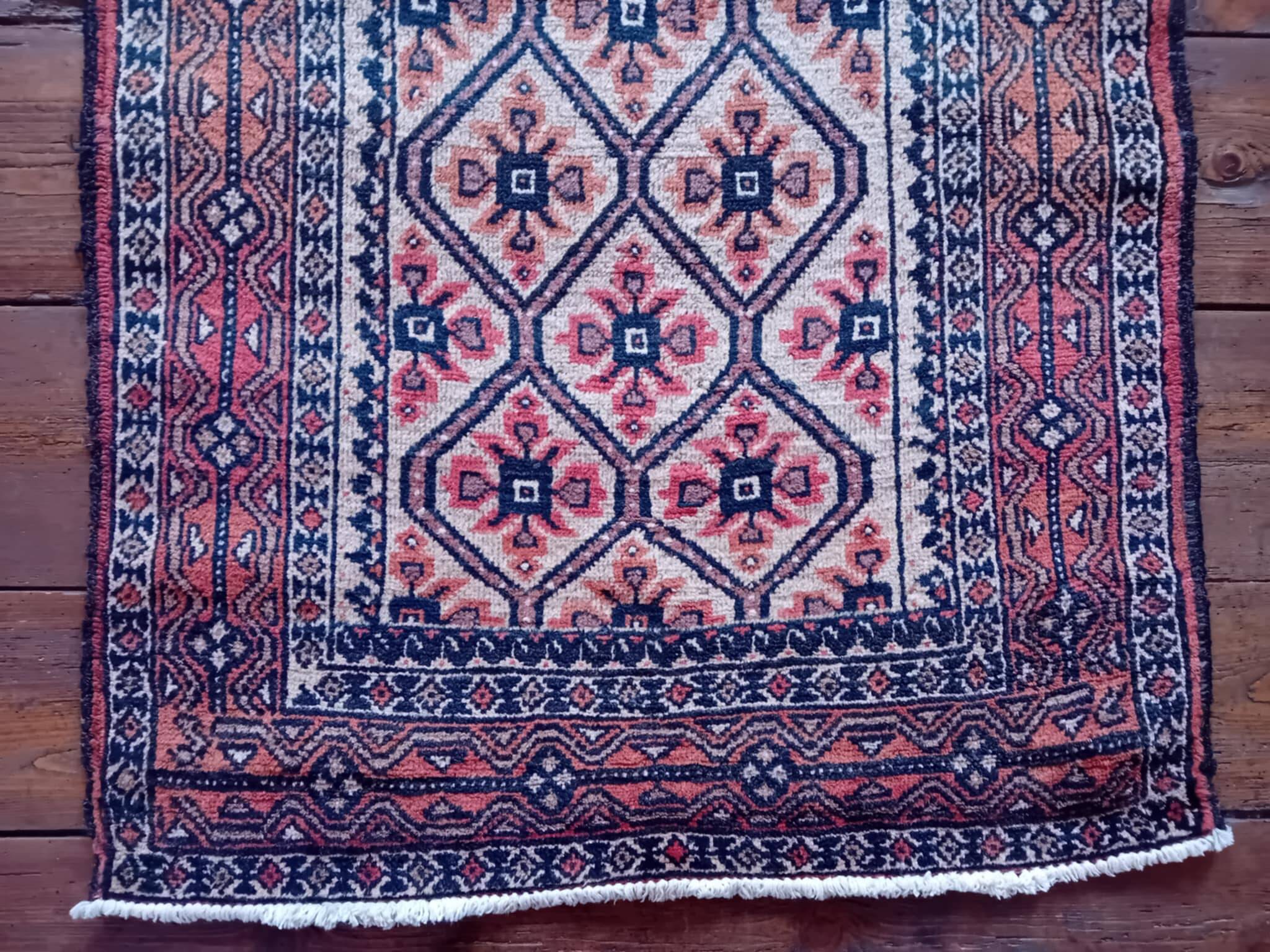 Handmade Persian Beluch Rug 144x77cm