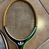 Ancienne Raquette de Tennis Adidas ADS 030 + Pochette de Protection –