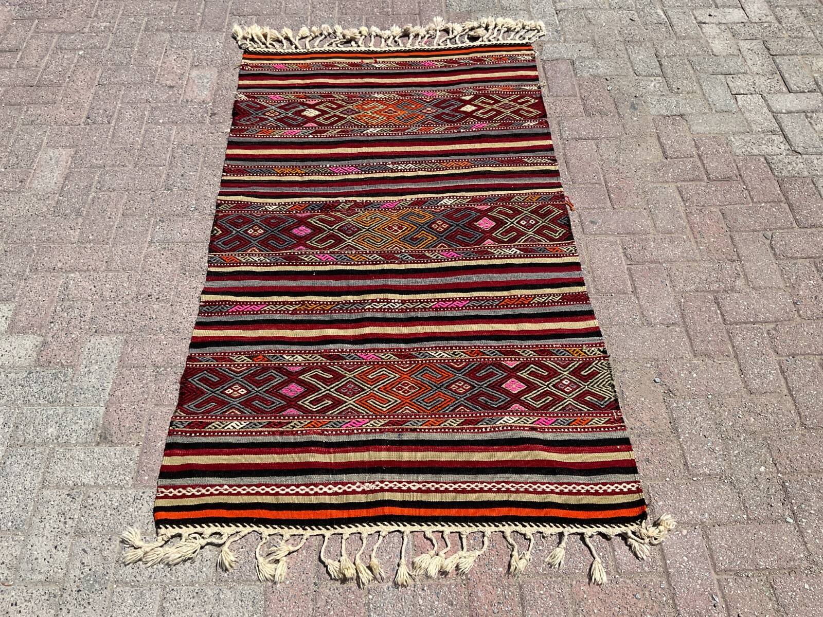 4 x 6 ft handmade runner kilim rug vintage kilim rug Turkish rug bedroom rugs