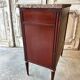 Petite commode de style Louis XVI 20e siècle
