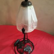 Wrought iron lamp and its opaque molded glass 1900 has 30 art deco electricity to the standard