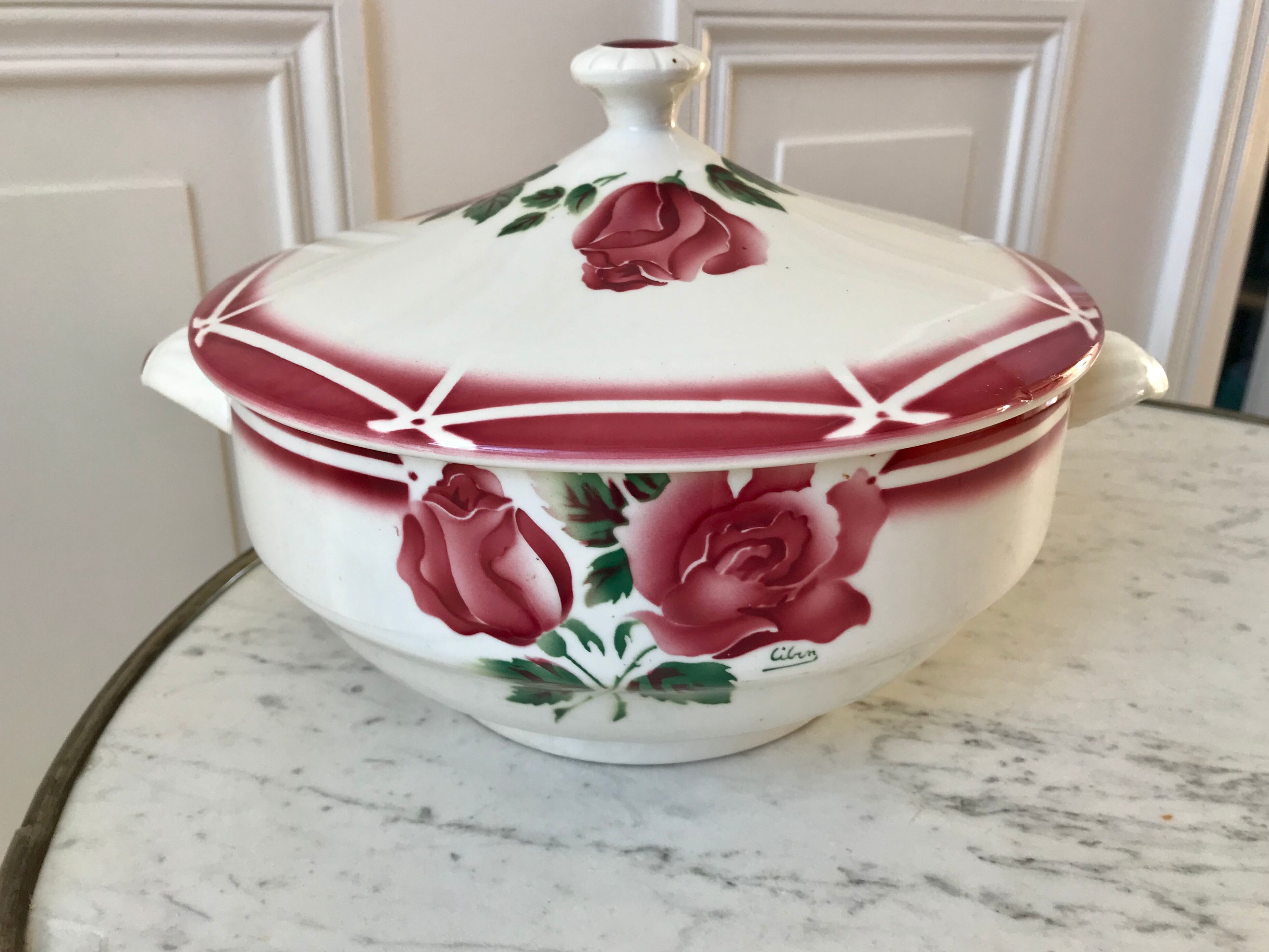 Tureen Digoin Sarreguemines model "Cibon" years 30-40