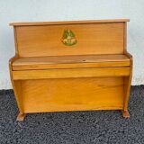 Old toy piano