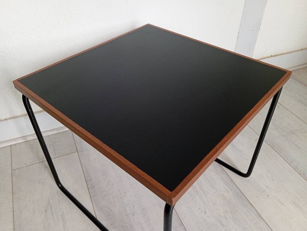 Pierre Guariche flying coffee table for Steiner