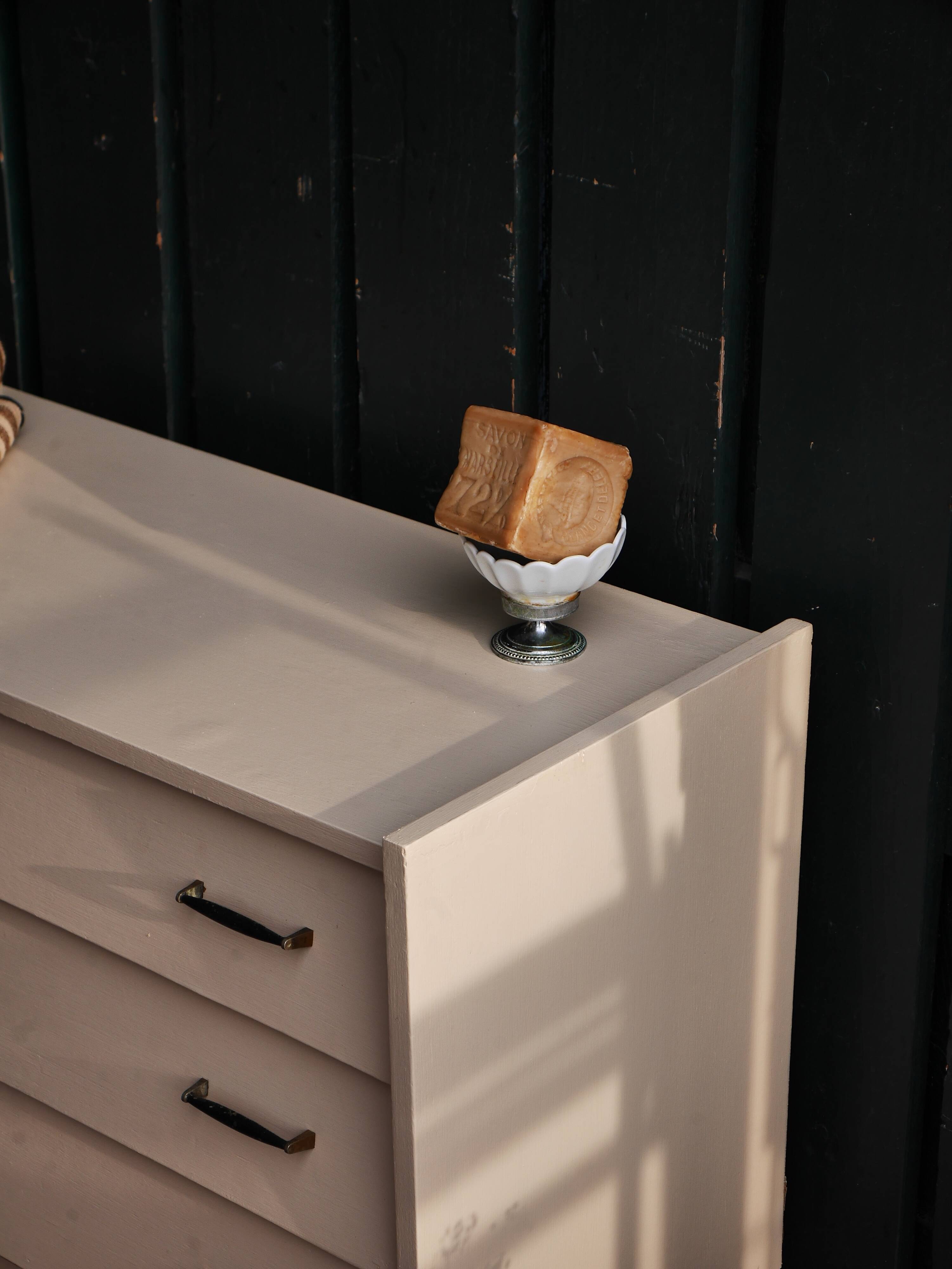 Vintage commode refurbished