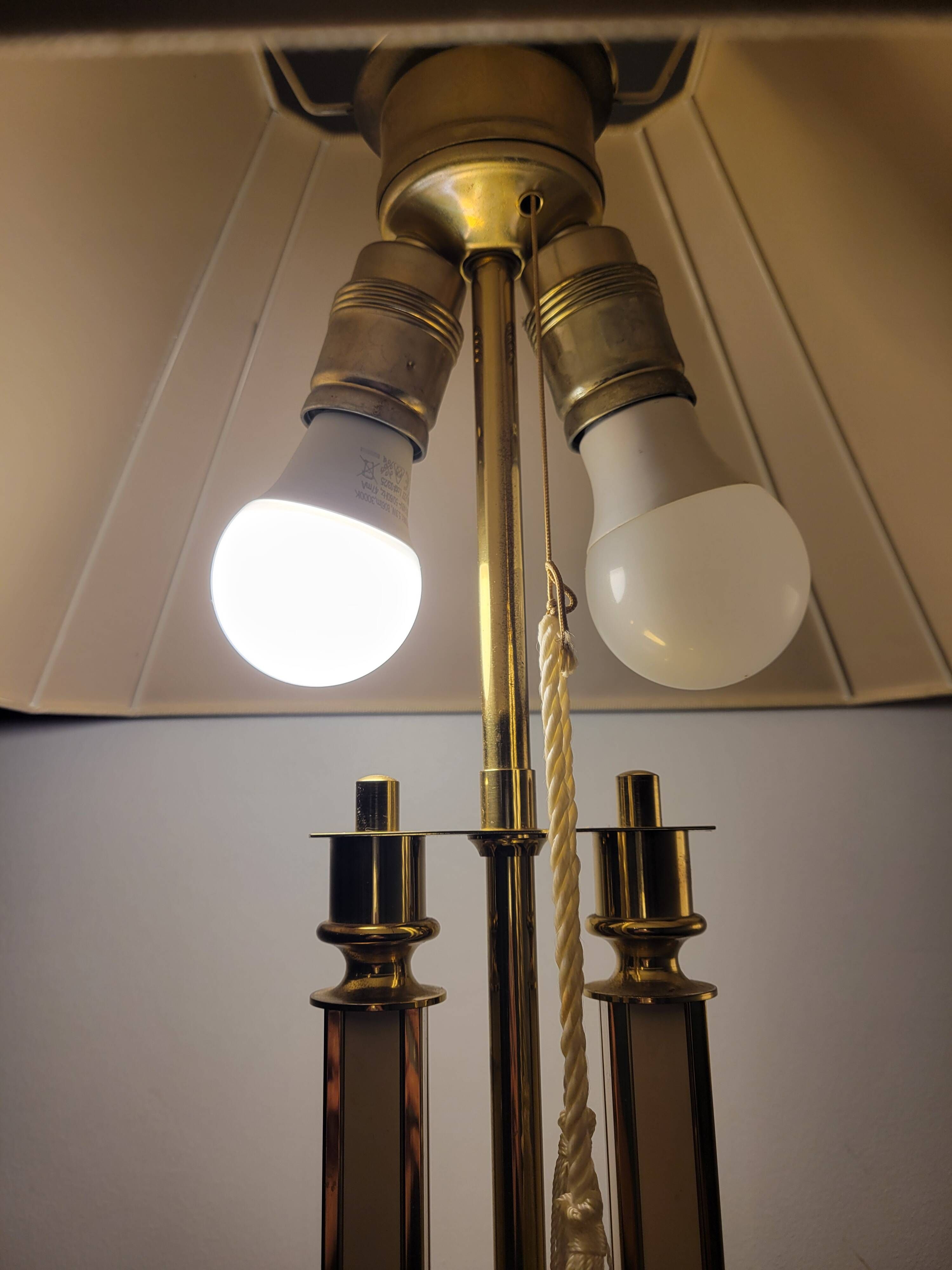 Neoclassical lamp / Hollywood Regency / Maison Jansen