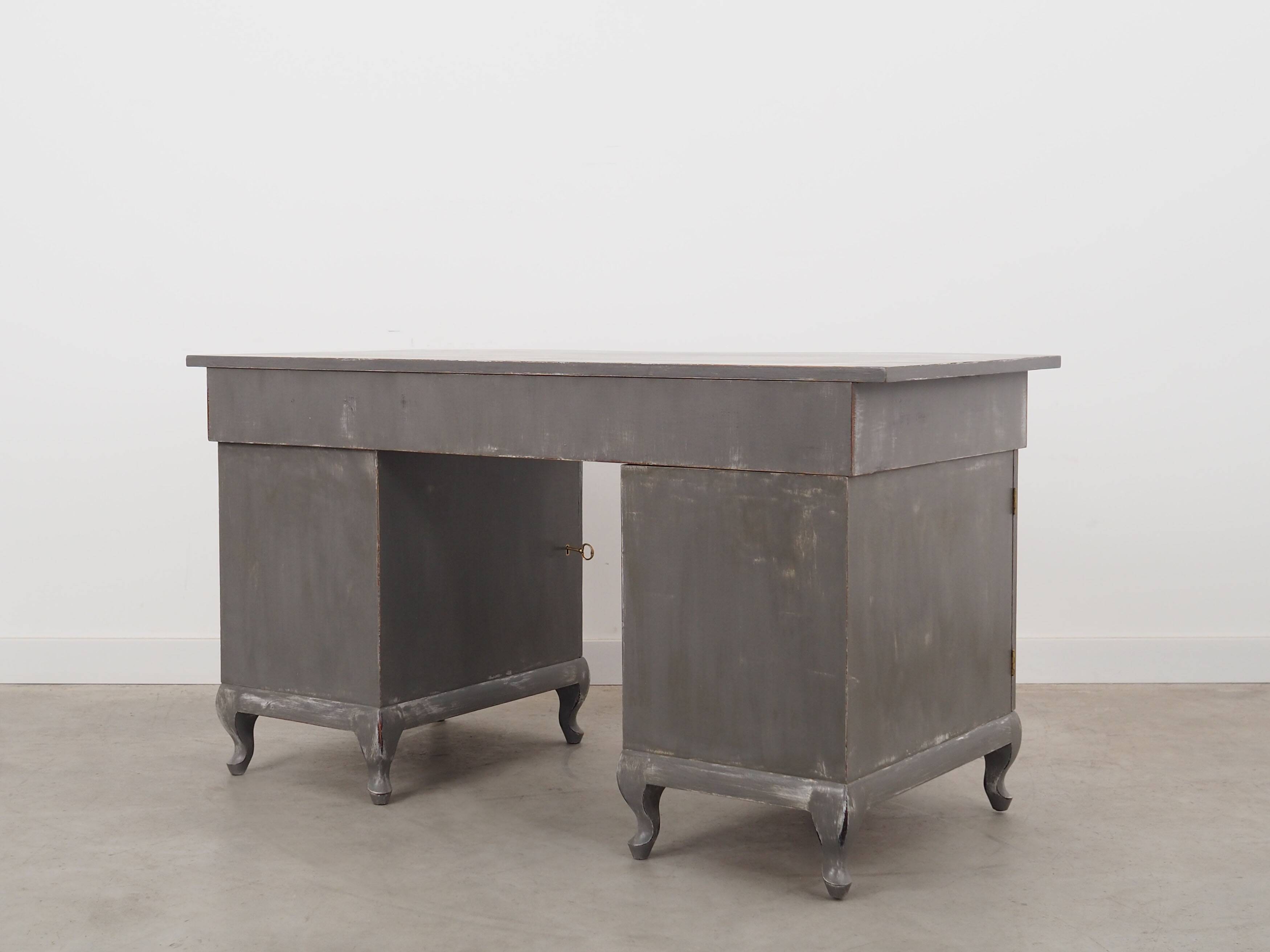 Bureau en acajou, design danois, années 1960, production : Danemark