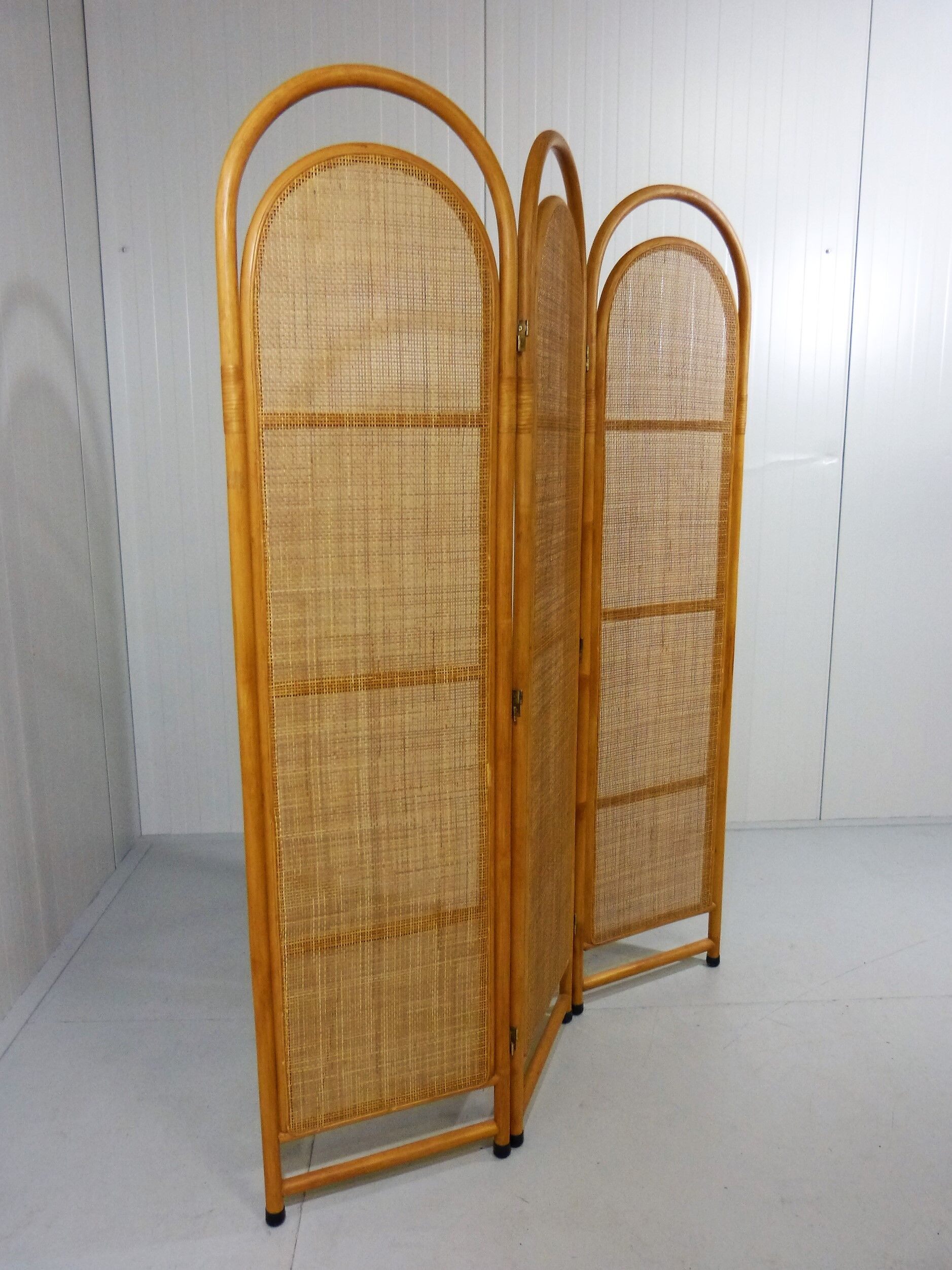 Rattan & wicker folding screen, 1980’s