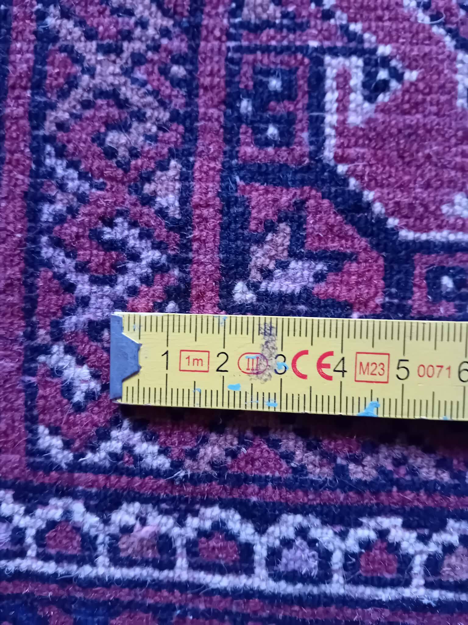 Handmade Persian Boukhara rug 240x175cm
