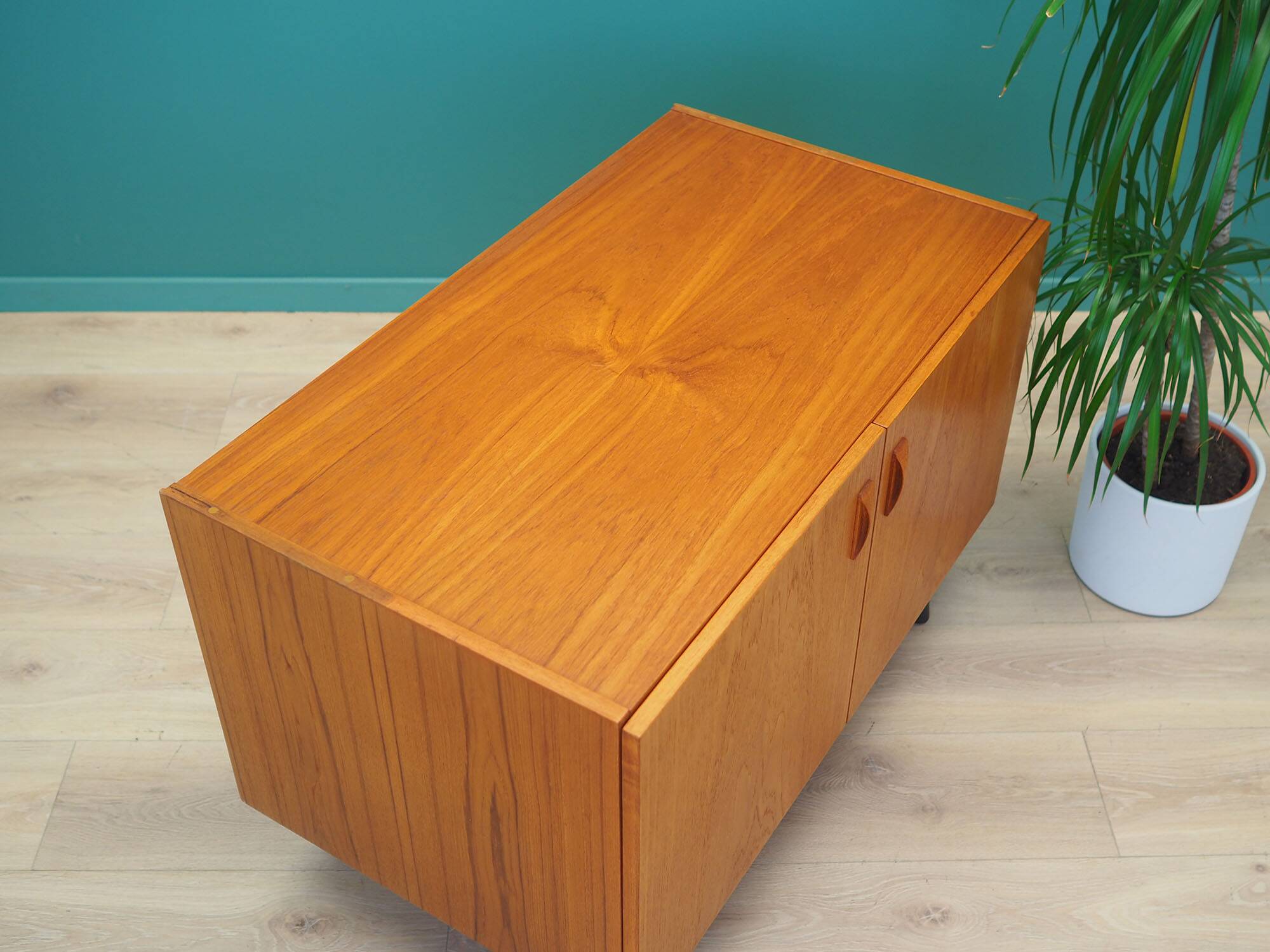Teak cabinet, Danish design, 1970s, production: Denmark