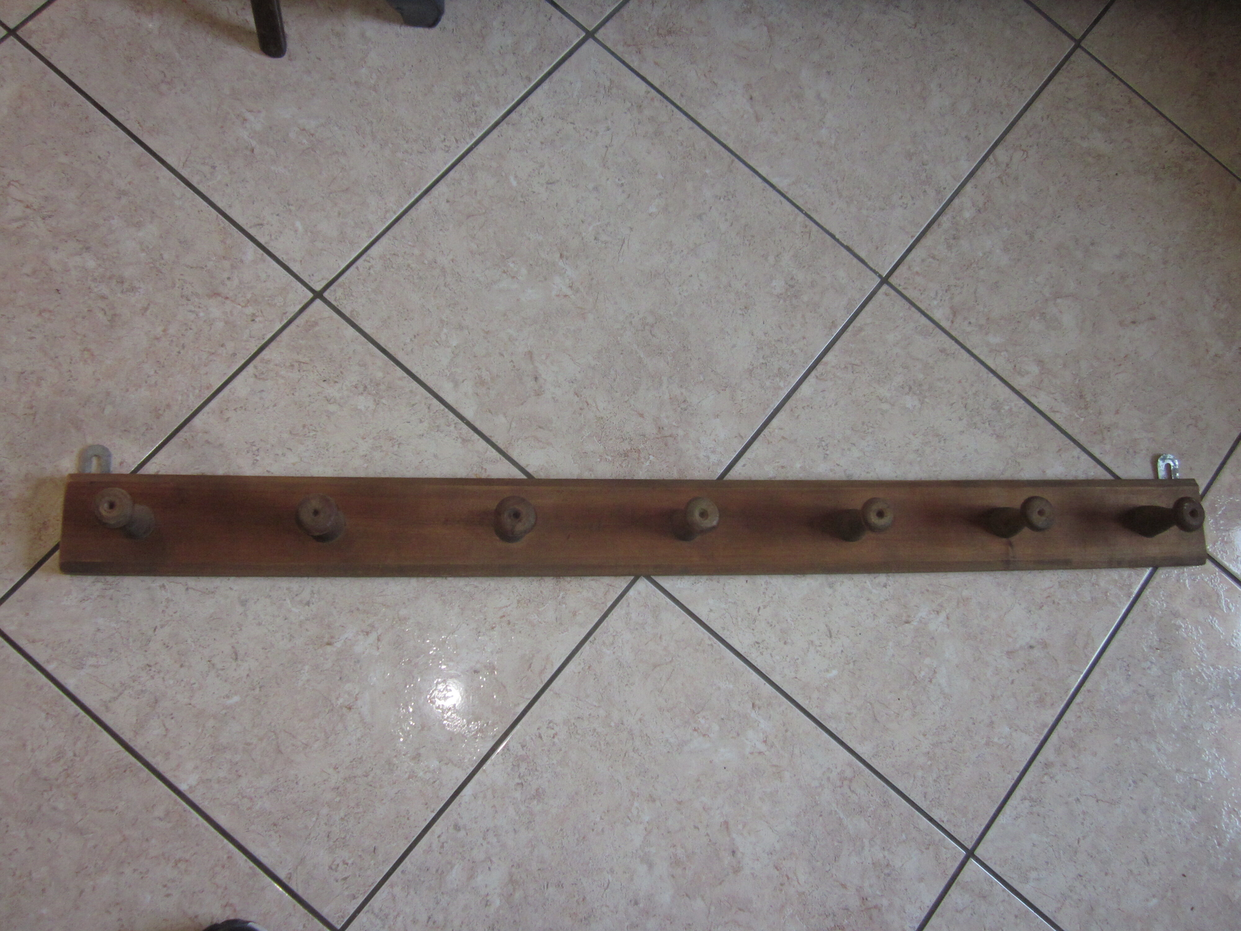 Old coat holder with 7 hooks