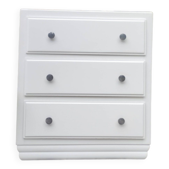 Suzie chest of drawers