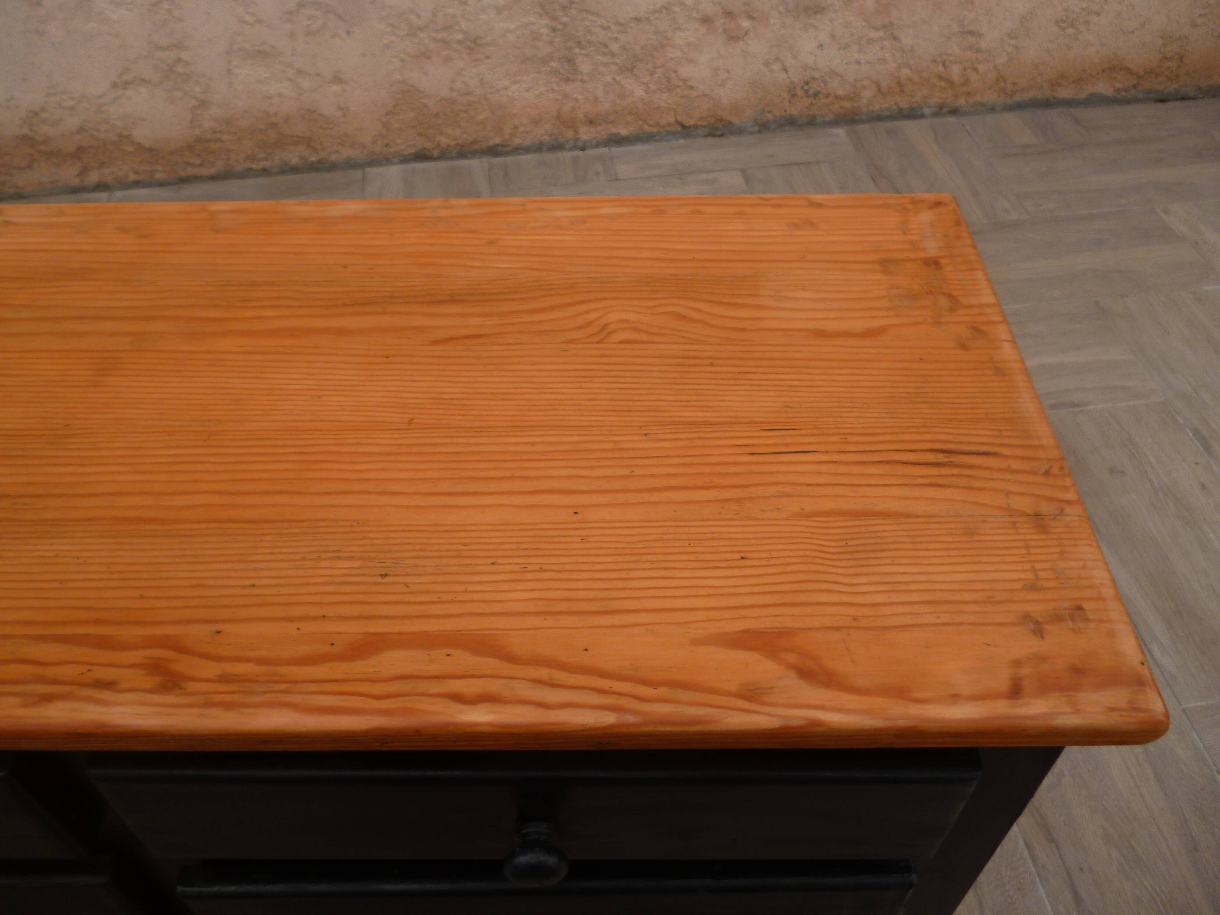 Buffet low restyled